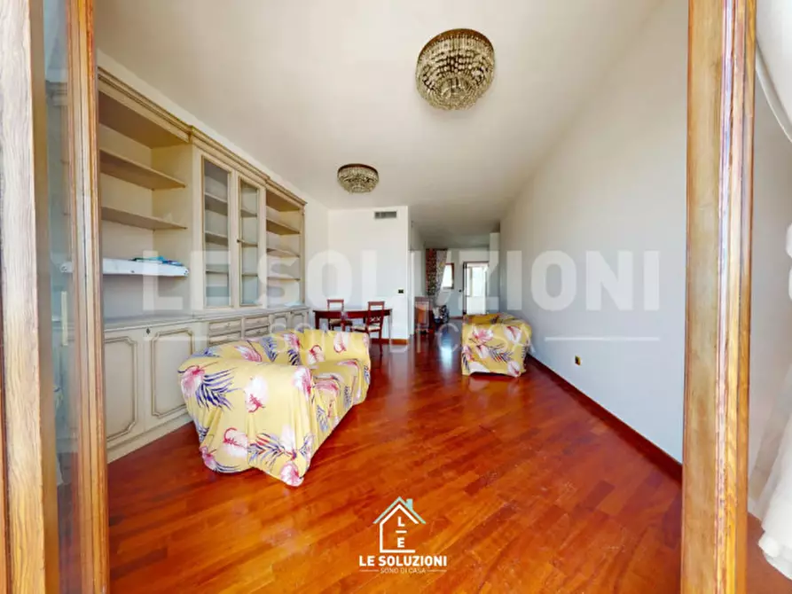 Immagine 5 di Appartamento in vendita  in Via Giacomo Matteotti 10 a Putignano
