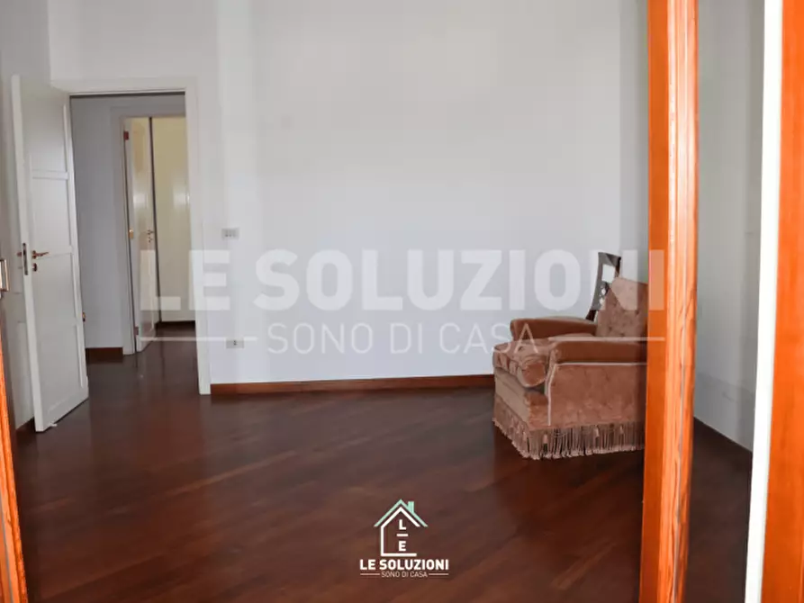 Immagine 10 di Appartamento in vendita  in Via Giacomo Matteotti 10 a Putignano