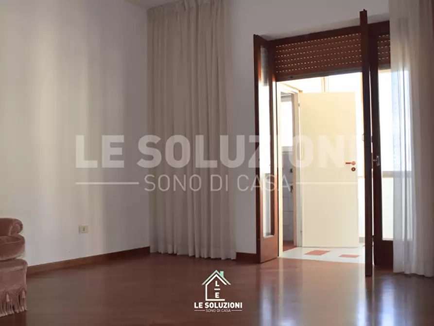 Immagine 11 di Appartamento in vendita  in Via Giacomo Matteotti 10 a Putignano