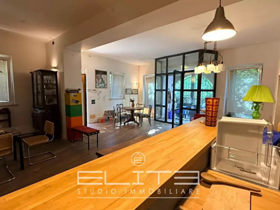 Immagine 1 di Loft/Open space in vendita  in VIA GIOVANBATTISTA PERGOLESI a Ancona