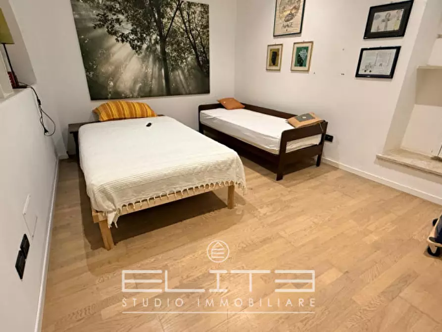 Immagine 11 di Loft/Open space in vendita  in VIA GIOVANBATTISTA PERGOLESI a Ancona