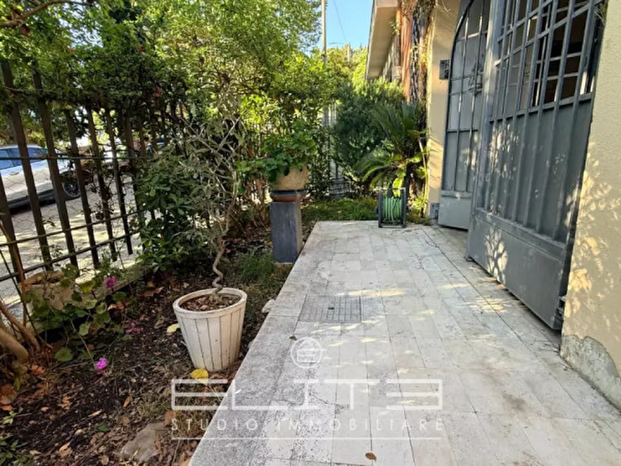 Immagine 19 di Loft/Open space in vendita  in VIA GIOVANBATTISTA PERGOLESI a Ancona