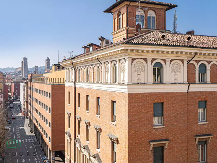 Immagine 1 di Appartamento in vendita  in Ad.ze via Alessandrini a Bologna