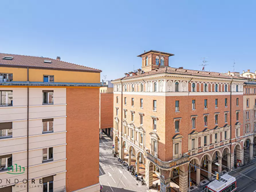 Immagine 8 di Appartamento in vendita  in Ad.ze via Alessandrini a Bologna