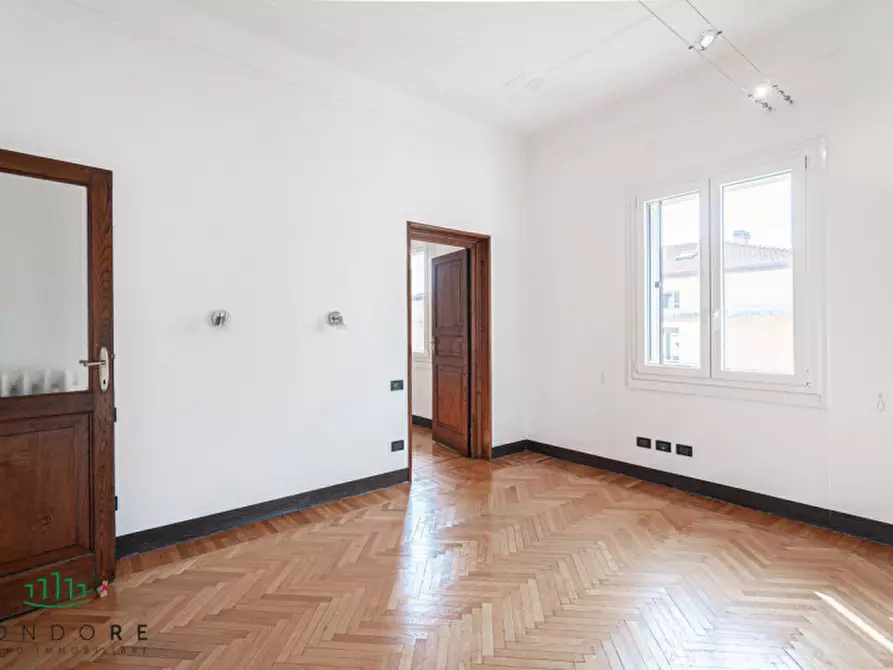 Immagine 12 di Appartamento in vendita  in Ad.ze via Alessandrini a Bologna