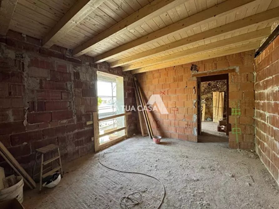 Immagine 1 di Appartamento in vendita  a Villafranca Di Verona