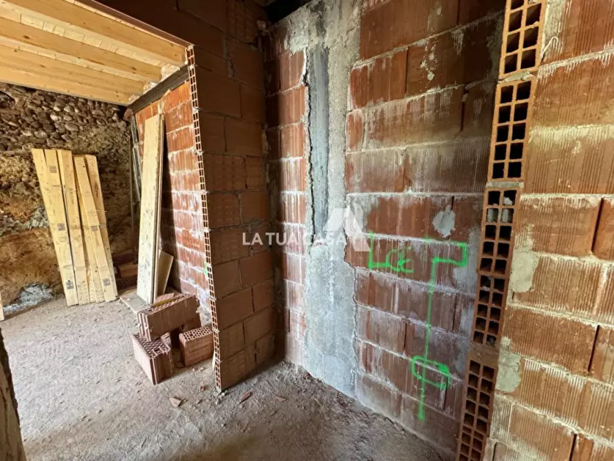 Immagine 7 di Appartamento in vendita  a Villafranca Di Verona