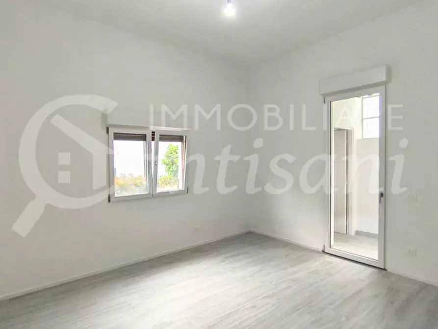 Immagine 21 di Appartamento in vendita  in Via Giosuè Carducci a Signa
