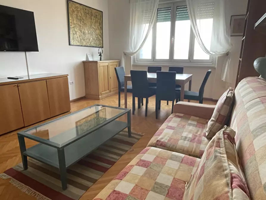 Immagine 4 di Appartamento in affitto  in via dei giacinti a Trieste