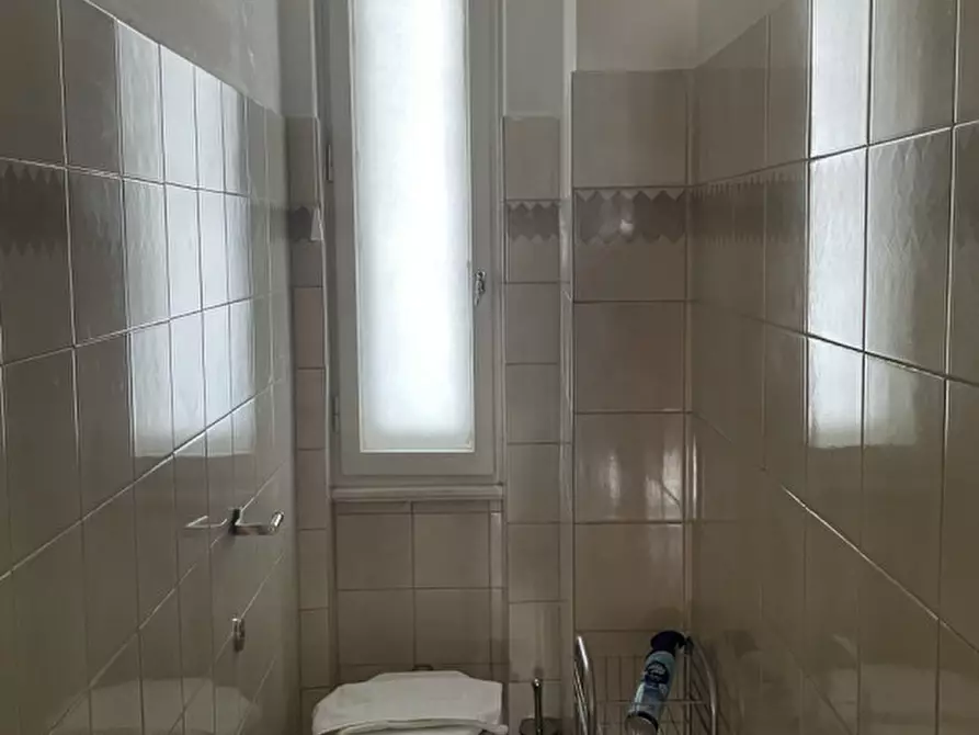 Immagine 13 di Appartamento in affitto  in via dei giacinti a Trieste