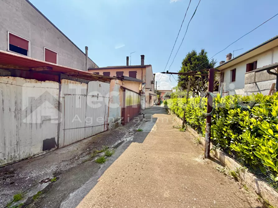 Immagine 11 di Casa indipendente in vendita  a Cologna Veneta