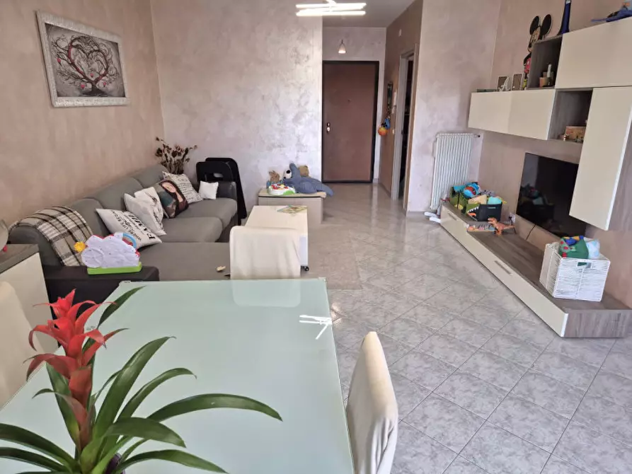 Immagine 1 di Appartamento in vendita  in Via Belvedere a Lonigo