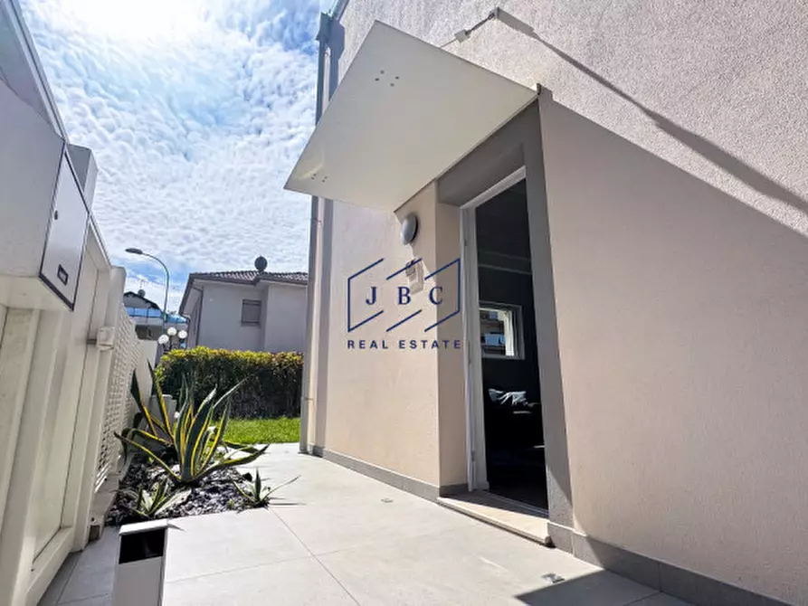 Immagine 37 di Casa indipendente in vendita  in Via Nicolò Tommaseo a Jesolo