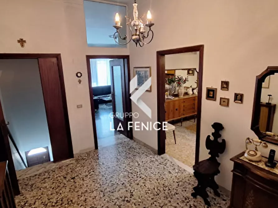 Immagine 9 di Appartamento in vendita  in Via Alberobello a Locorotondo