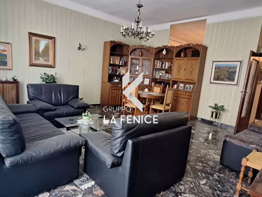 Immagine 13 di Appartamento in vendita  in Via Alberobello a Locorotondo