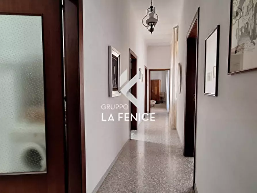 Immagine 26 di Appartamento in vendita  in Via Alberobello a Locorotondo
