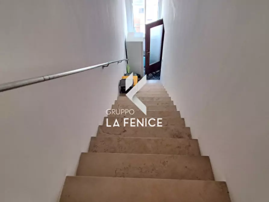 Immagine 43 di Appartamento in vendita  in Via Alberobello a Locorotondo
