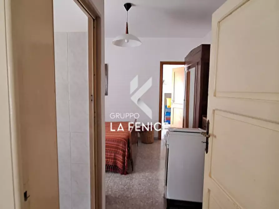 Immagine 48 di Appartamento in vendita  in Via Alberobello a Locorotondo