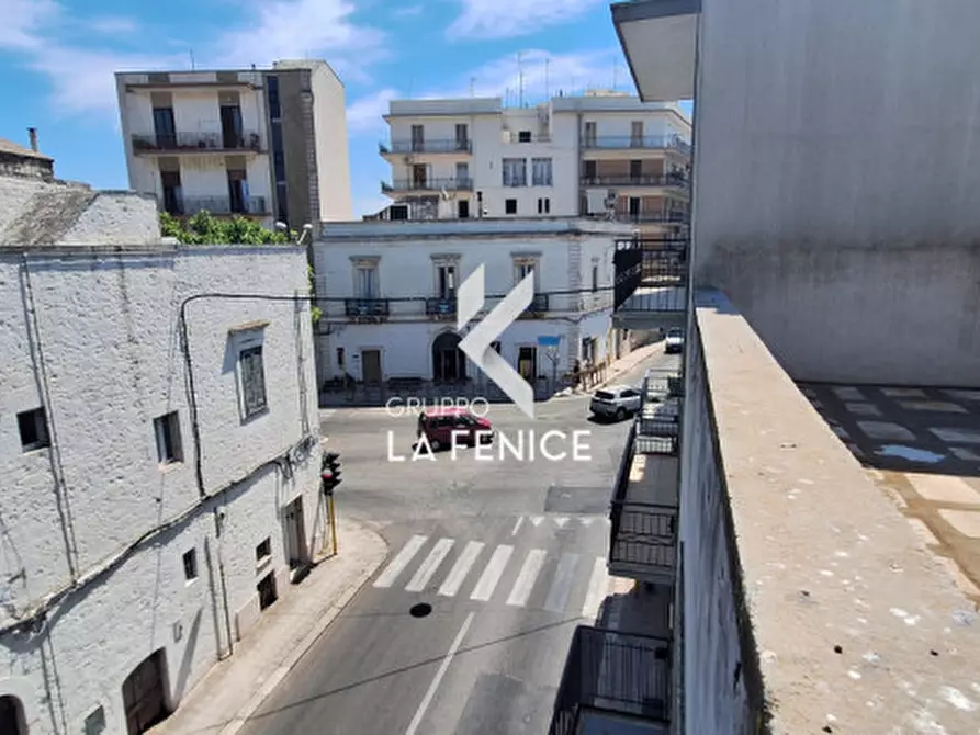 Immagine 61 di Appartamento in vendita  in Via Alberobello a Locorotondo