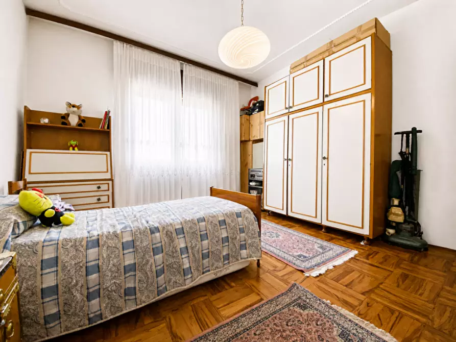 Immagine 10 di Casa quadrifamiliare in vendita  in Via Molini a Creazzo