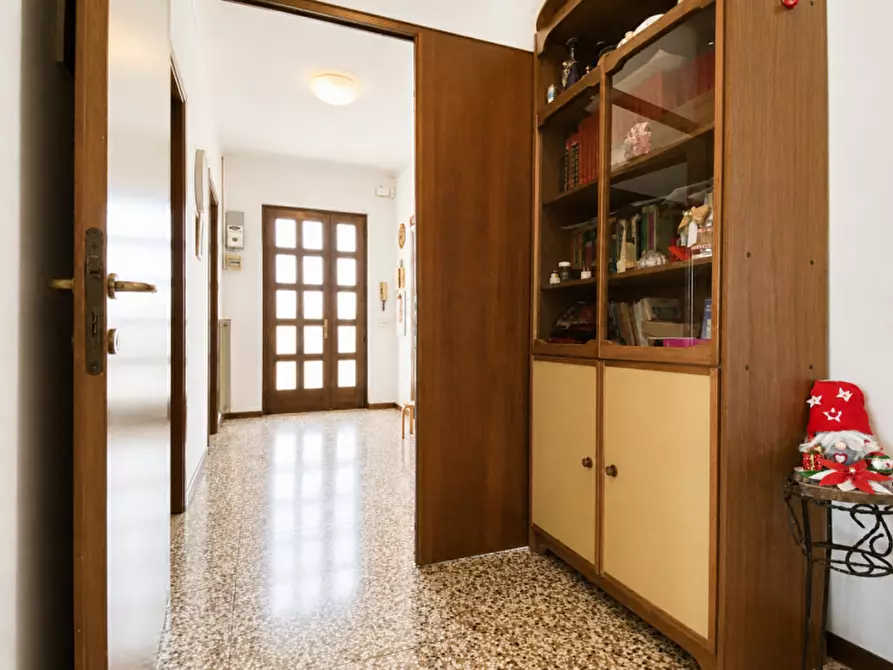 Immagine 17 di Casa quadrifamiliare in vendita  in Via Molini a Creazzo