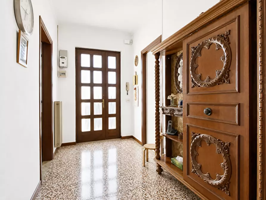 Immagine 18 di Casa quadrifamiliare in vendita  in Via Molini a Creazzo