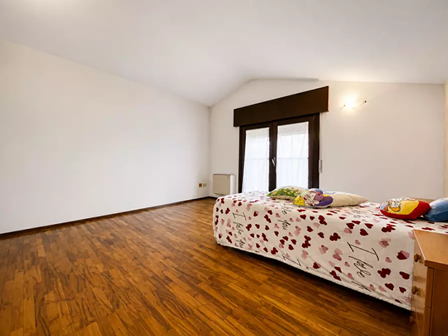 Immagine 27 di Casa quadrifamiliare in vendita  in Via Molini a Creazzo