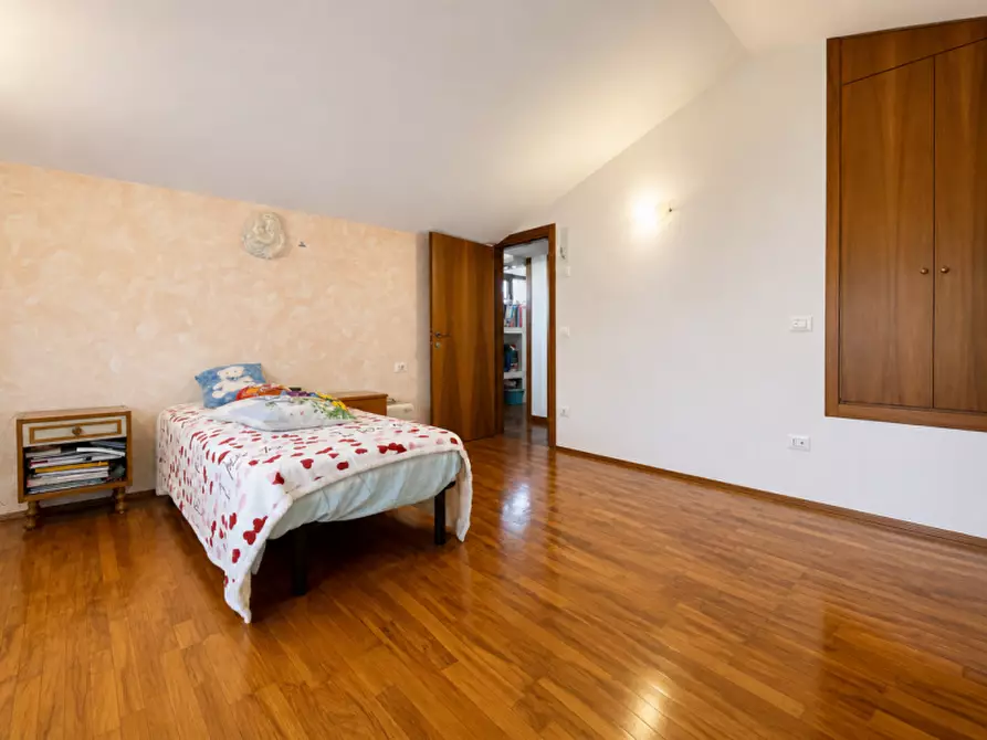 Immagine 28 di Casa quadrifamiliare in vendita  in Via Molini a Creazzo
