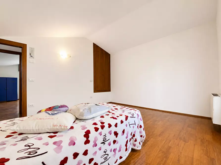 Immagine 29 di Casa quadrifamiliare in vendita  in Via Molini a Creazzo