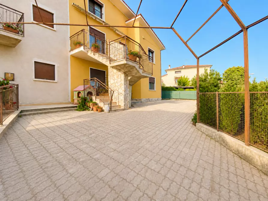 Immagine 36 di Casa quadrifamiliare in vendita  in Via Molini a Creazzo