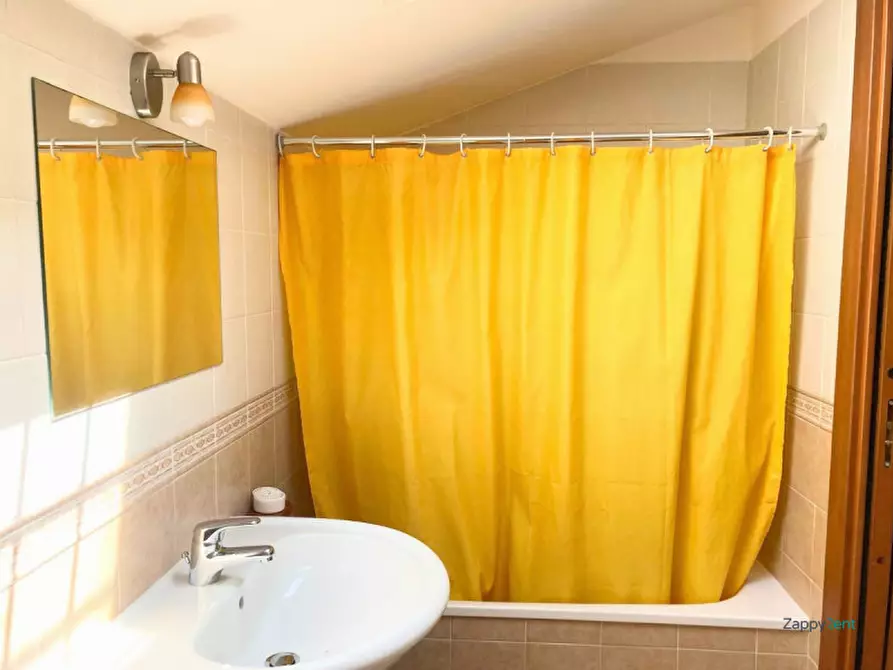 Immagine 23 di Appartamento in affitto  in Via Cremosano, 145B a Roma