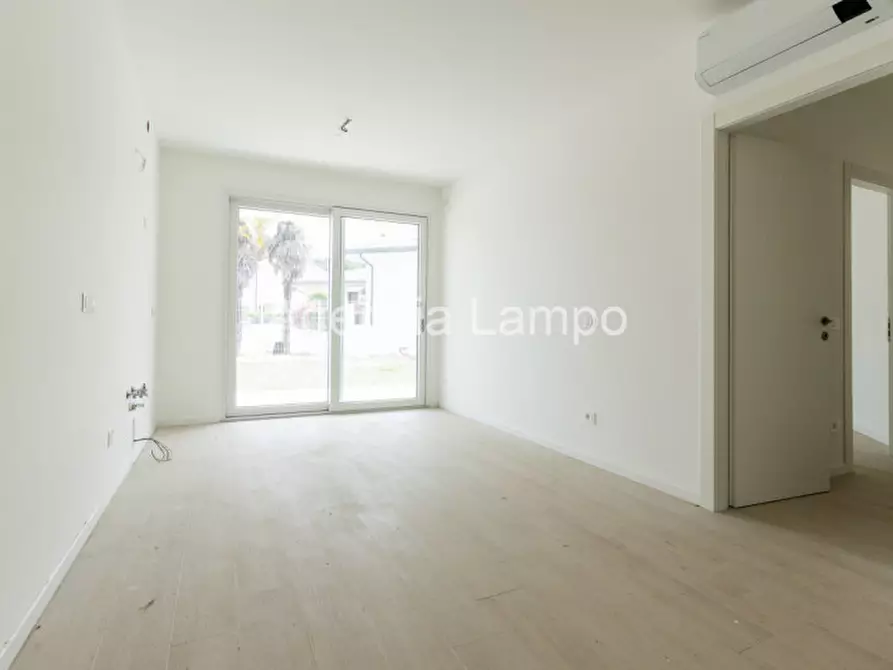 Immagine 14 di Appartamento in vendita  in Via Veglia a Caorle