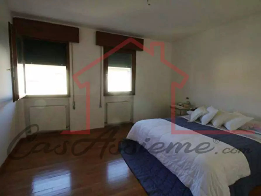 Immagine 12 di Casa bifamiliare in vendita  in Via Giuseppe Verdi a Cassola