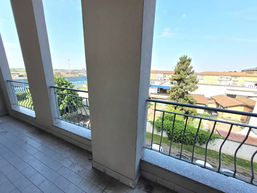 Immagine 2 di Appartamento in vendita  in Via della Presolana 44 a Brescia