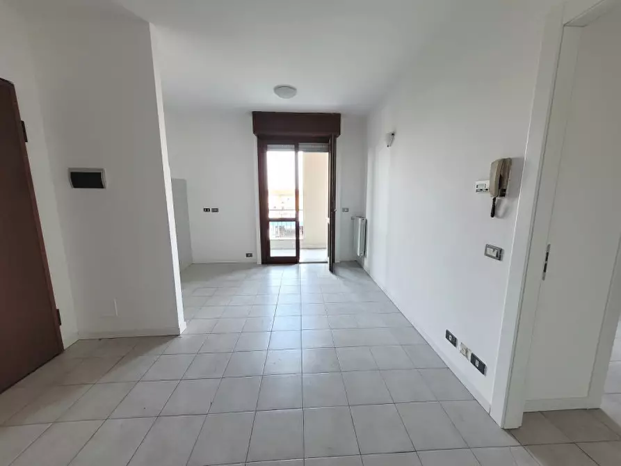Immagine 7 di Appartamento in vendita  in Via della Presolana 44 a Brescia