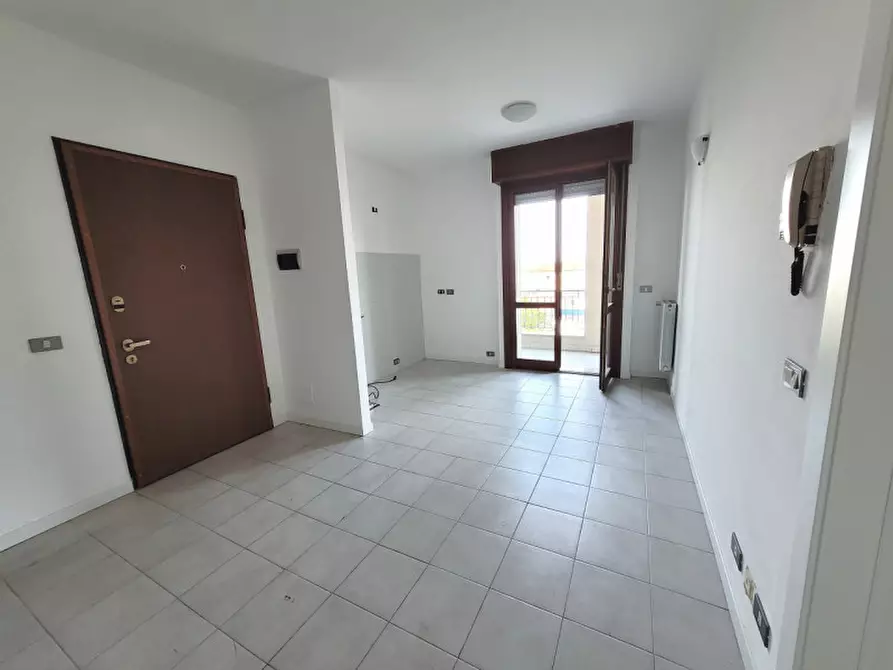 Immagine 8 di Appartamento in vendita  in Via della Presolana 44 a Brescia