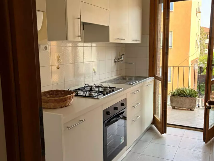 Immagine 5 di Appartamento in vendita  in Via Torrente Manubiola, 1 a Parma