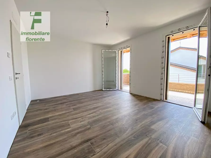 Immagine 2 di Casa bifamiliare in vendita  in VIA CALTANA a Campodarsego