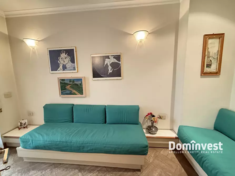 Immagine 7 di Appartamento in vendita  in Via Foglia a Roma
