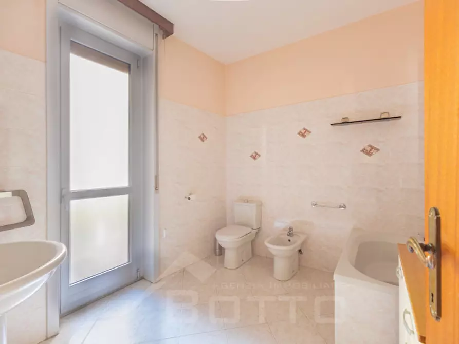 Immagine 18 di Appartamento in vendita  in Via Paolo Marino a Villadossola