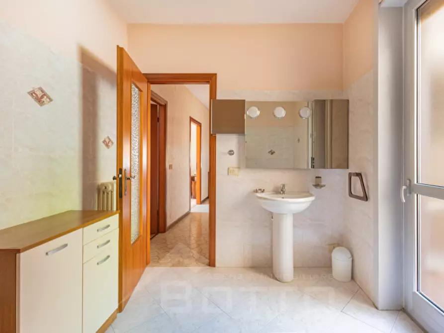 Immagine 21 di Appartamento in vendita  in Via Paolo Marino a Villadossola