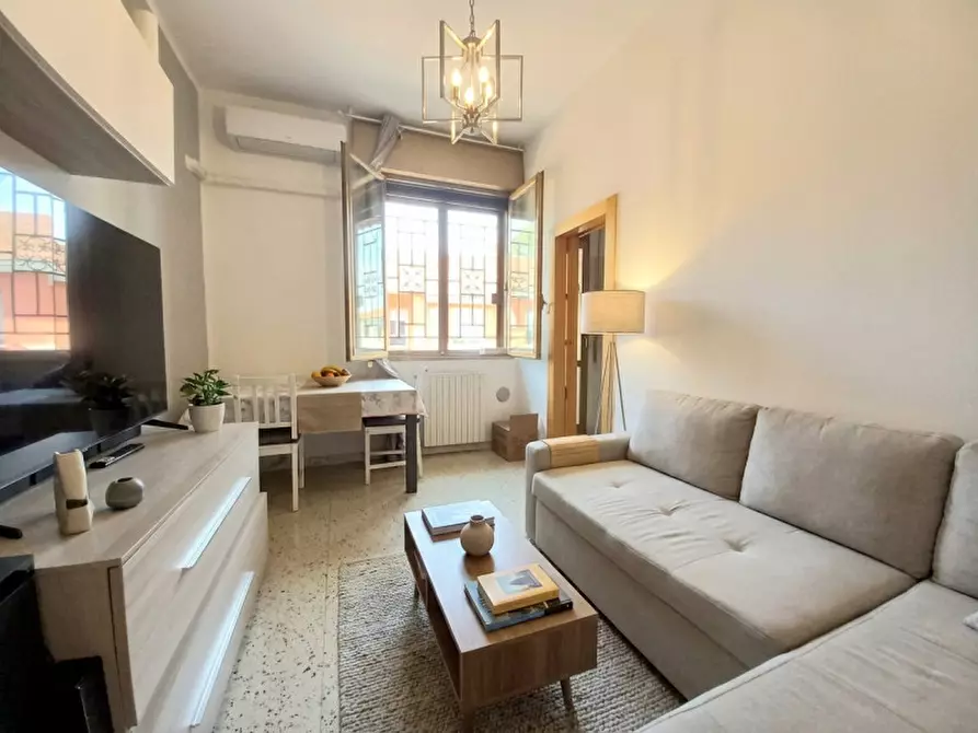 Immagine 1 di Appartamento in vendita  a Bologna