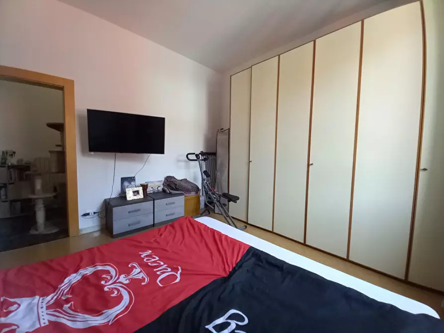 Immagine 10 di Appartamento in vendita  a Bologna