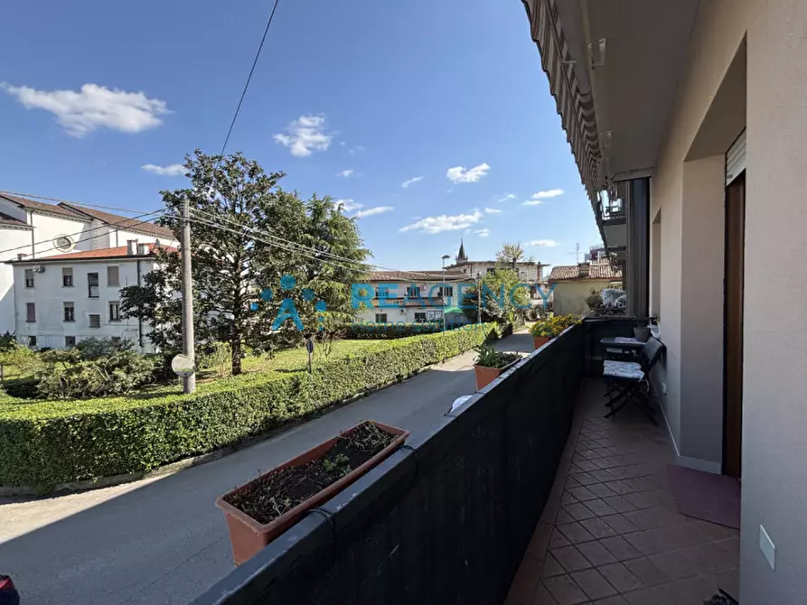 Immagine 12 di Appartamento in vendita  a Creazzo