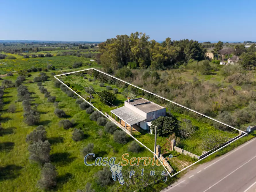 Immagine 2 di Casa indipendente in vendita  in Via Gallipoli a Alezio
