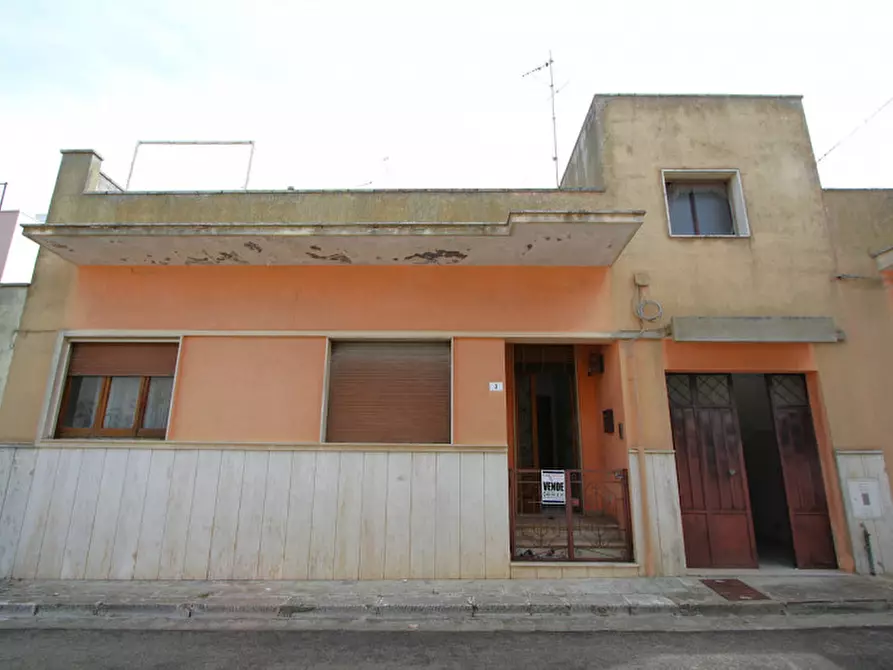 Immagine 1 di Casa indipendente in vendita  in Via Giovanni XXIII a Matino