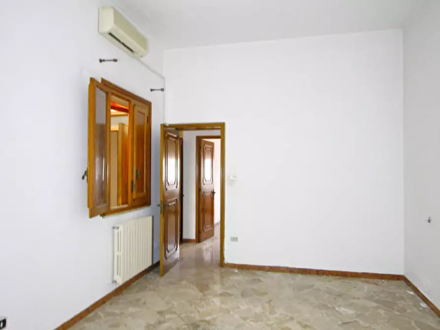 Immagine 18 di Casa indipendente in vendita  in Via Giovanni XXIII a Matino