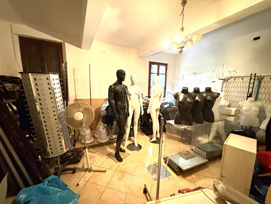 Immagine 8 di Casa indipendente in vendita  a Mirandola