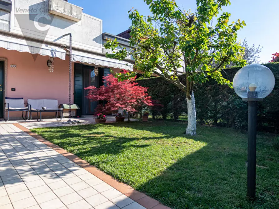 Immagine 37 di Villetta a schiera in vendita  in Via Antonio Norbiato 56 a Ponte San Nicolò