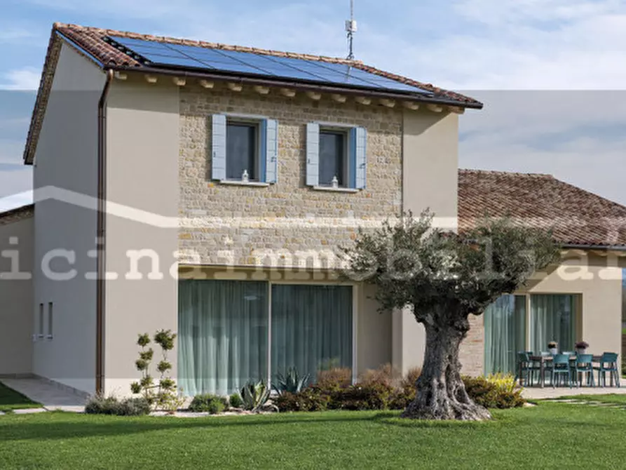 Immagine 1 di Terreno in vendita  a Stra